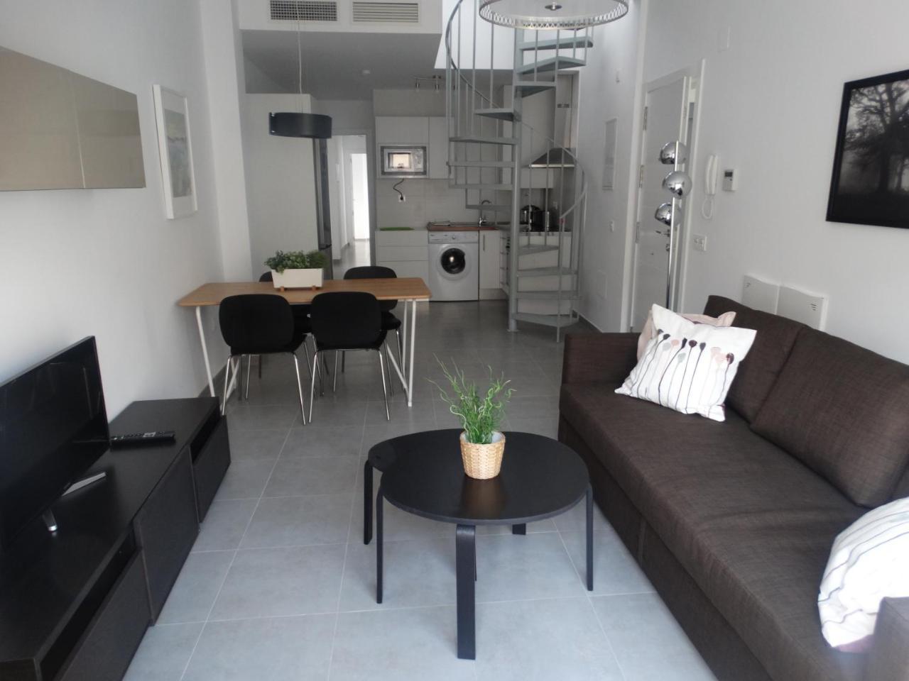 Malaga Apartamentos - Jinetes, 10 Exterior foto